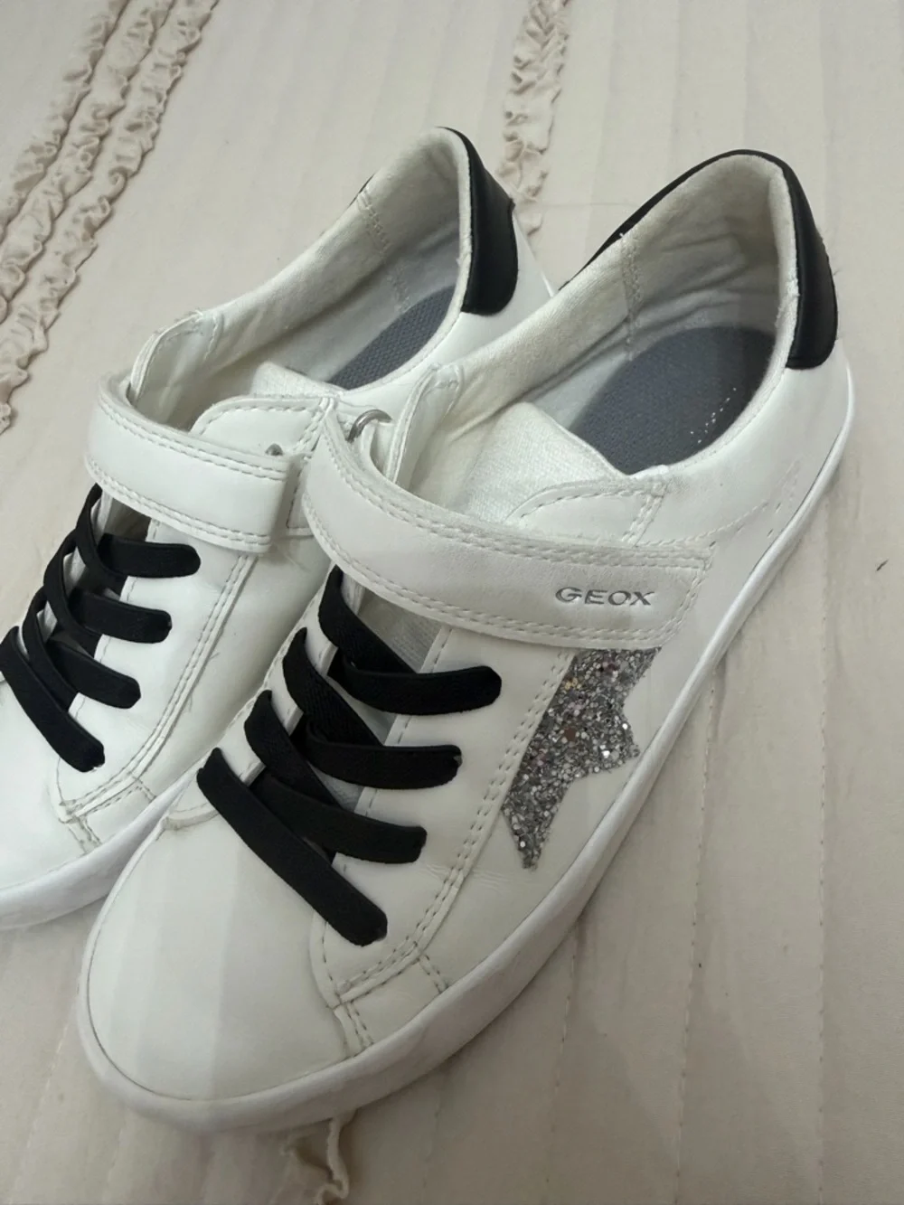 Geox White Sneakers with Black Accents and Silver Glitter Star